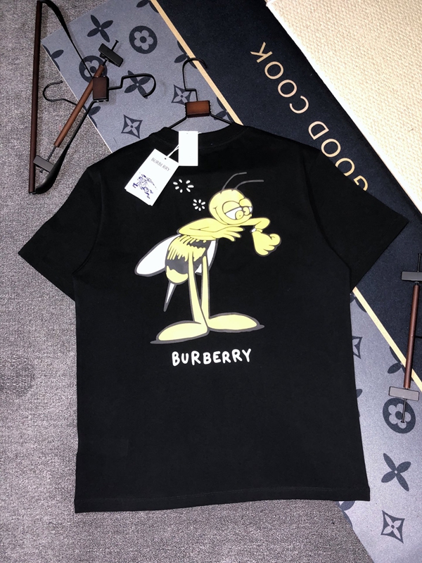 ブランドTシャツ角部分ディテール